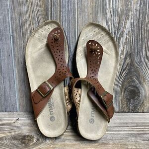 Makalu Brie Brown Leather Sandals Slip on Women’s Size 6.5M